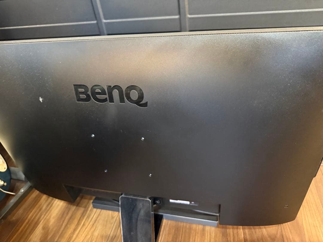 BenQ EW3270U 31.5インチ モニター