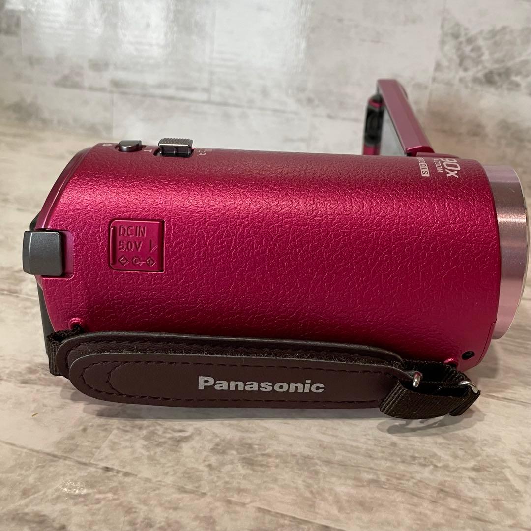 パナソニック HC-W585M ビデオカメラ ケース+予備バッテリー　３脚付