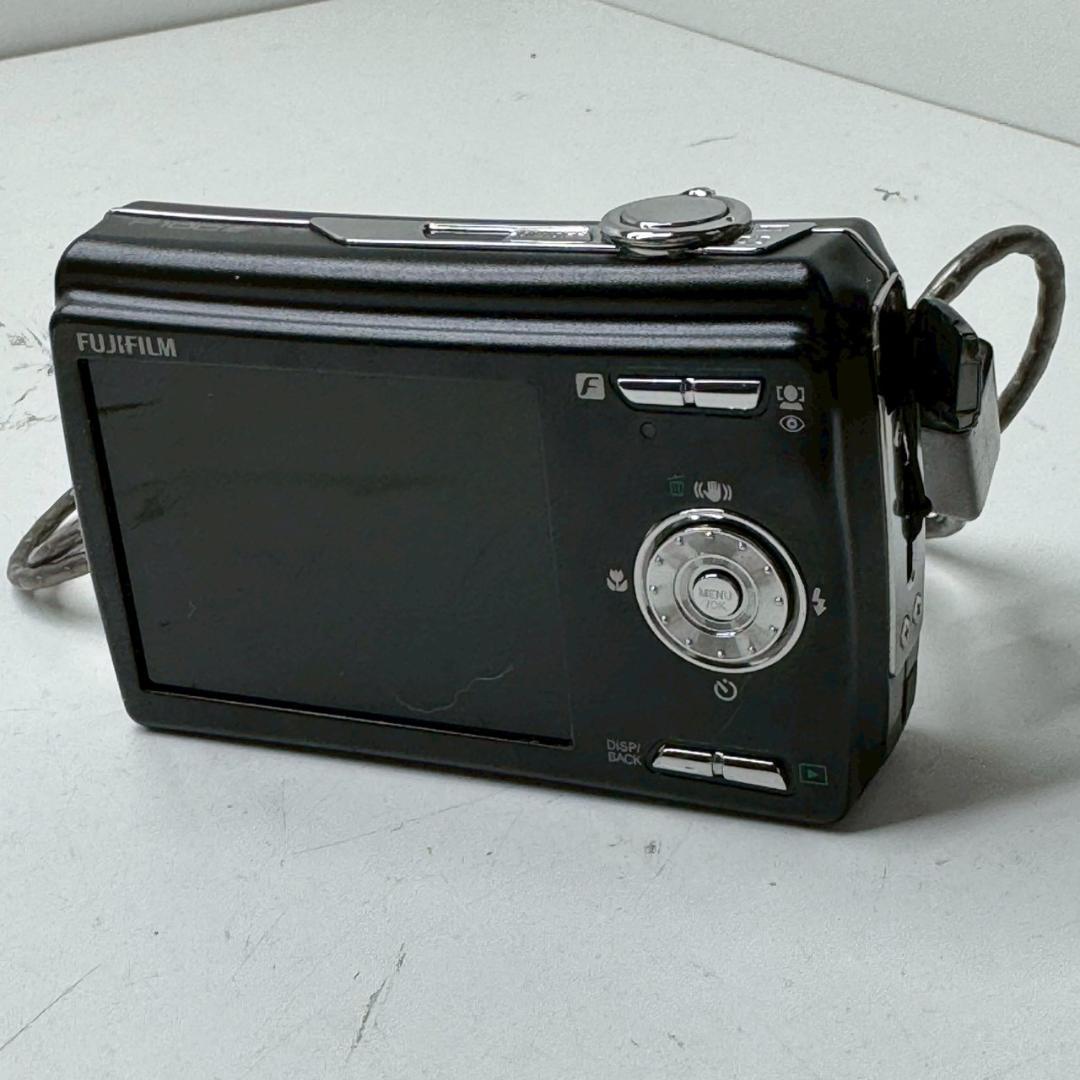 T◆　FUZIFILM　Finepix　ブラック　Ｆ100fd　デジタルカメラ
