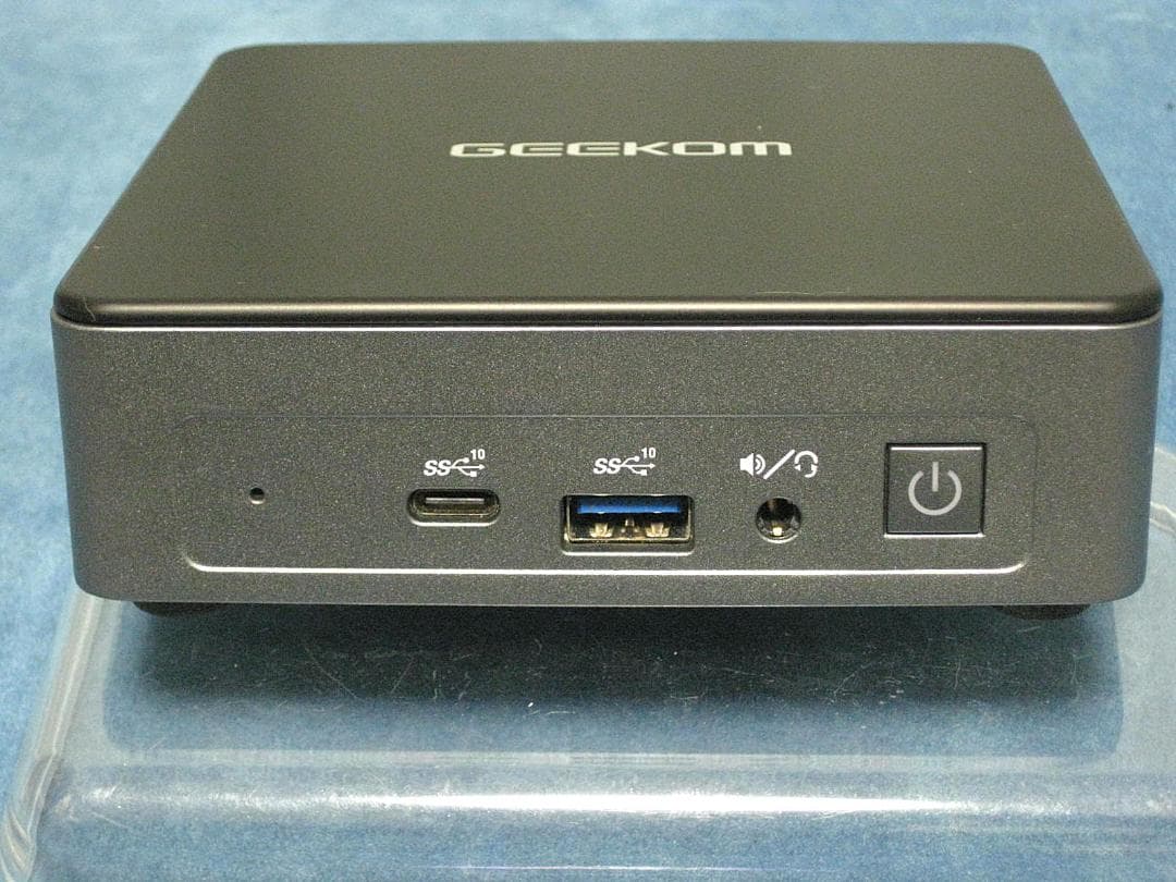 ★GEEKOM NUC Mini Air 12 ミニＰＣの中古美品