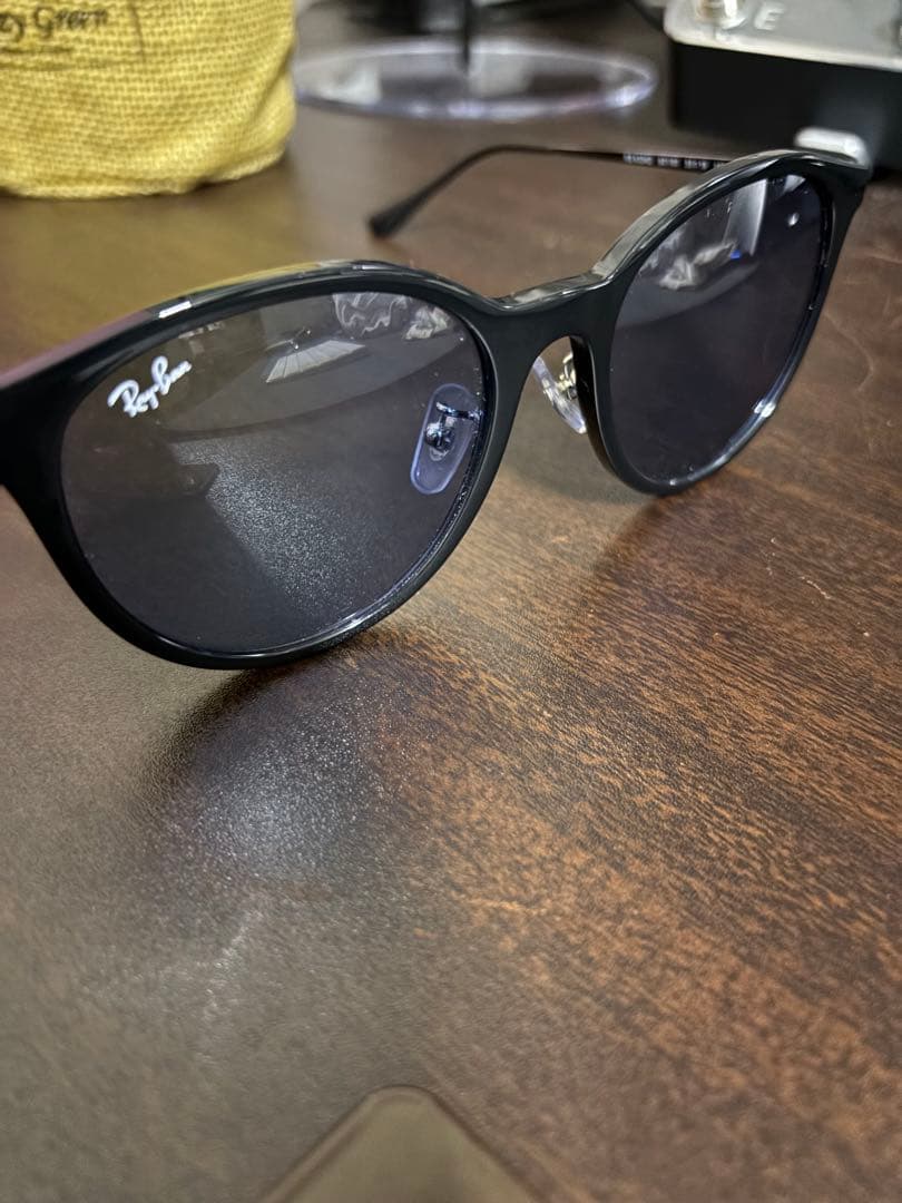 【美品】Ray-Ban 0RB4334D ユニセックスサングラス 大人
