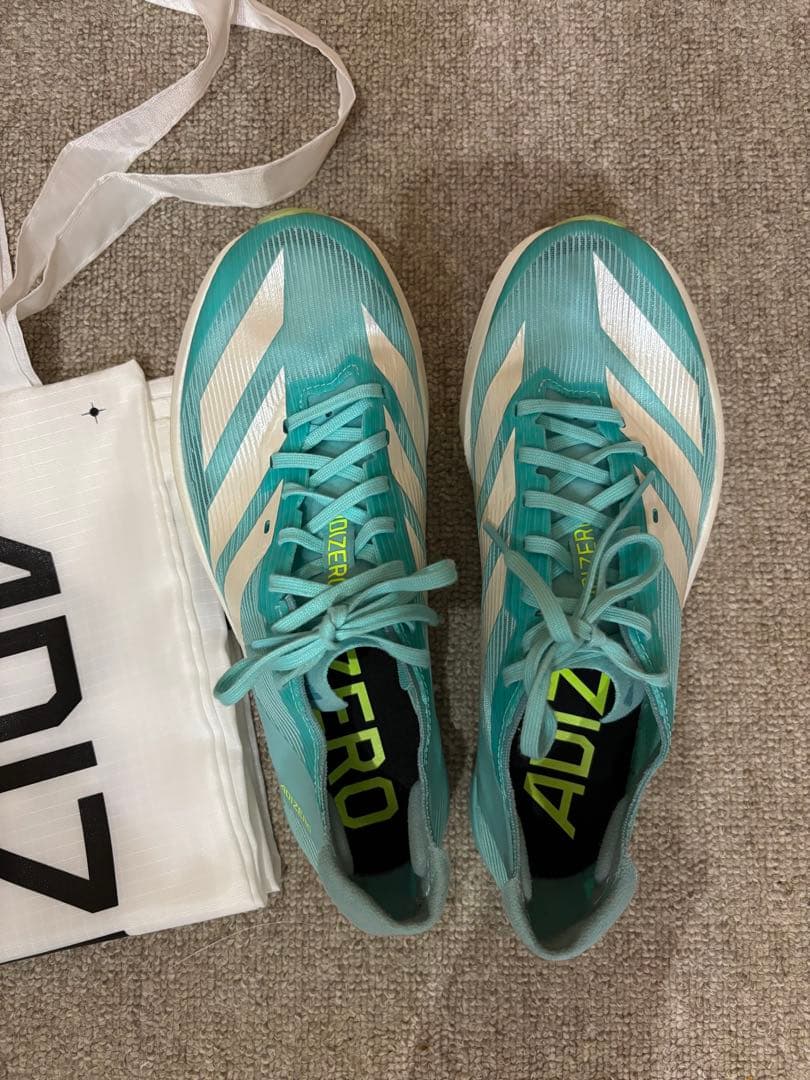 アディゼロアンビション　24.0㎝