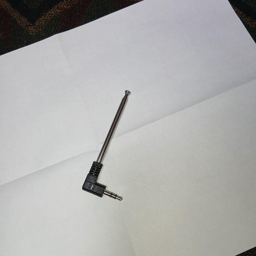 SONY icf-t45 本体未使用品　カード型ポケットラジオ おまけ付き