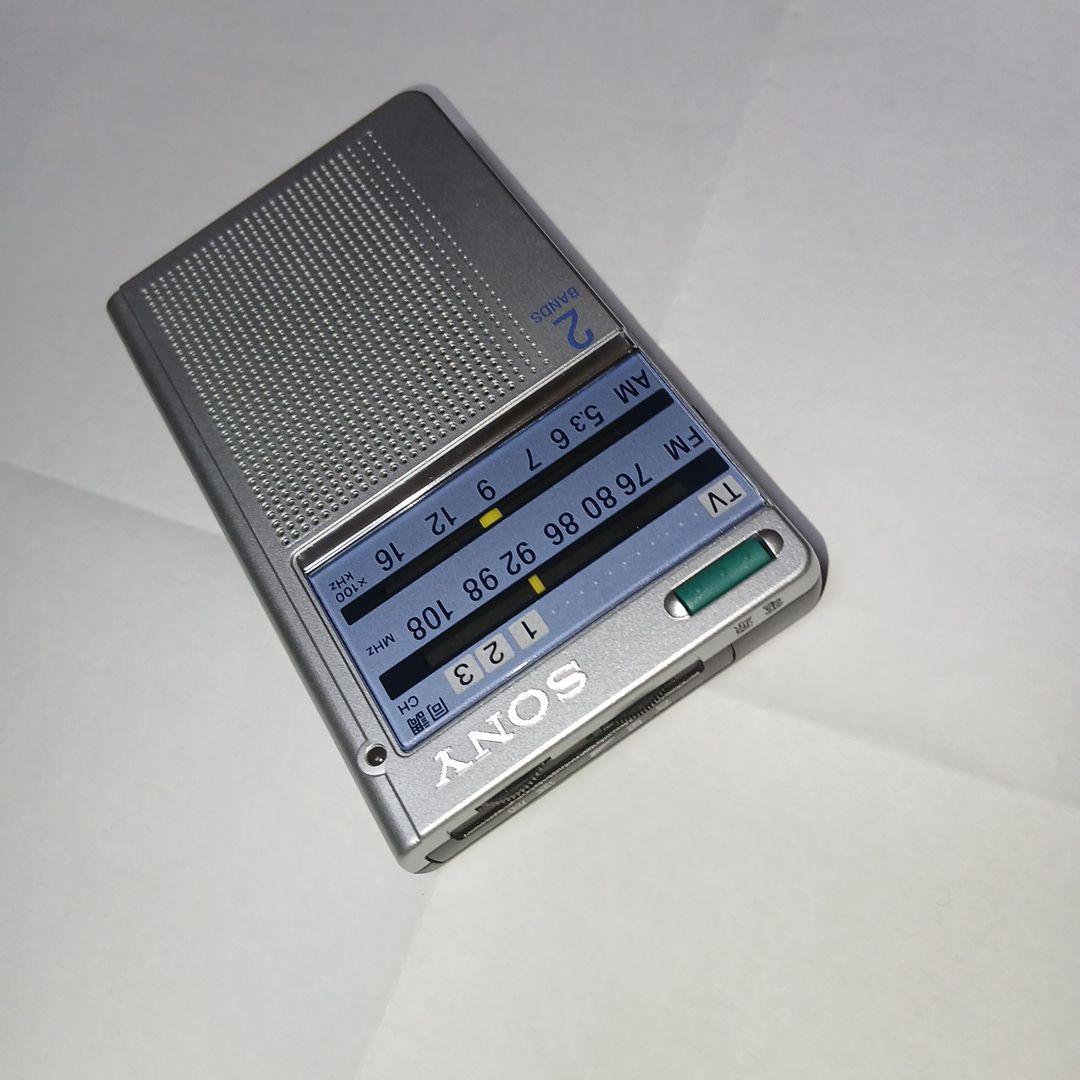 SONY icf-t45 本体未使用品　カード型ポケットラジオ おまけ付き