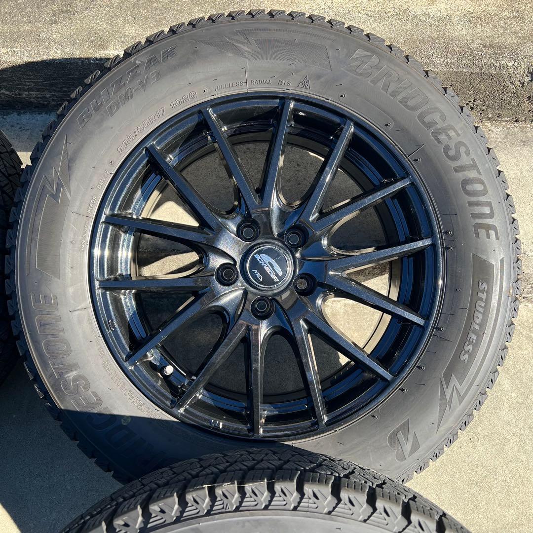 ブリザックDM-V3 7J 5穴 114.3 225/65R17 スタッドレス