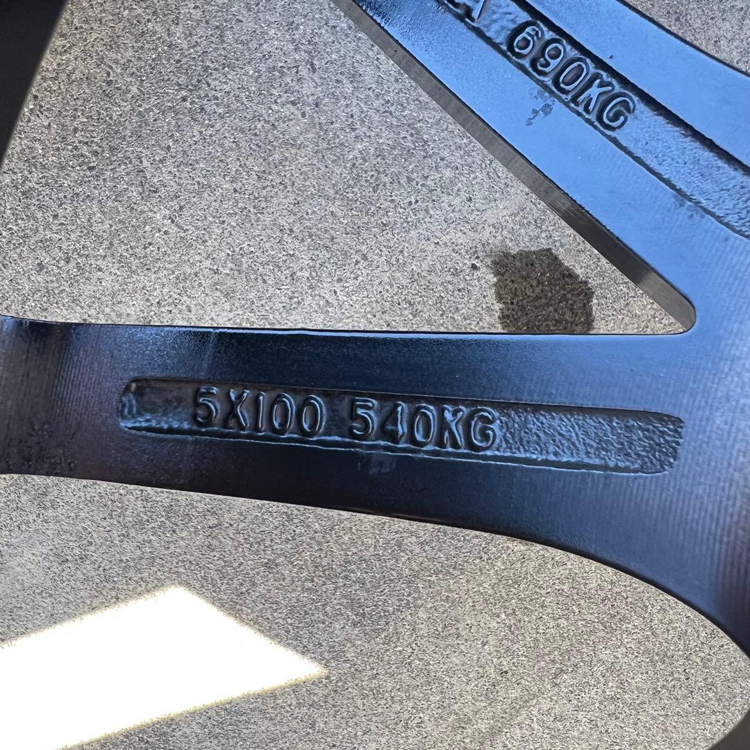 ブリザックDM-V3 7J 5穴 114.3 225/65R17 スタッドレス