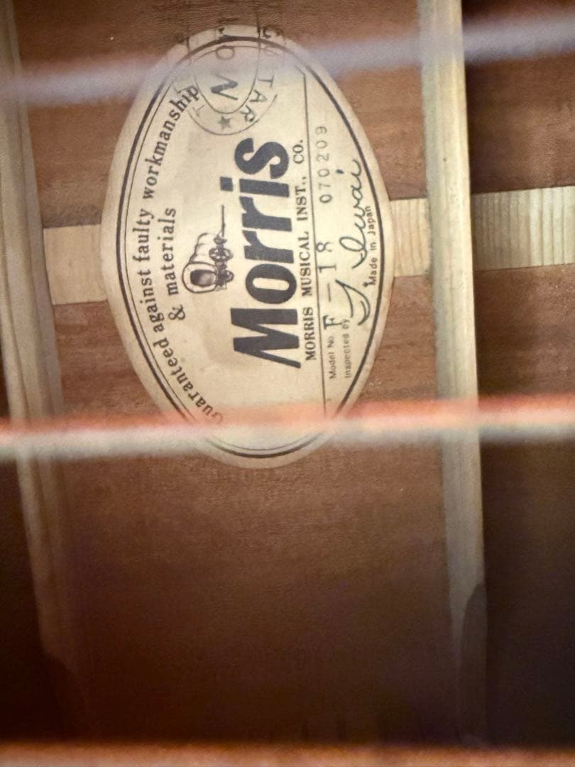 Morris F-18アコースティックギター ケース付き 1974？