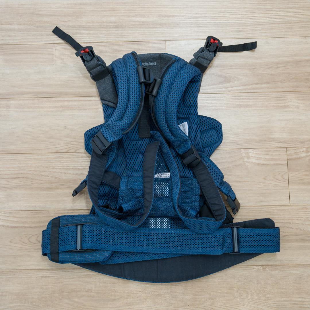 【極美品】ベビービョルン 抱っこ紐 ハーモニー ネイビーブルー 説明書あり