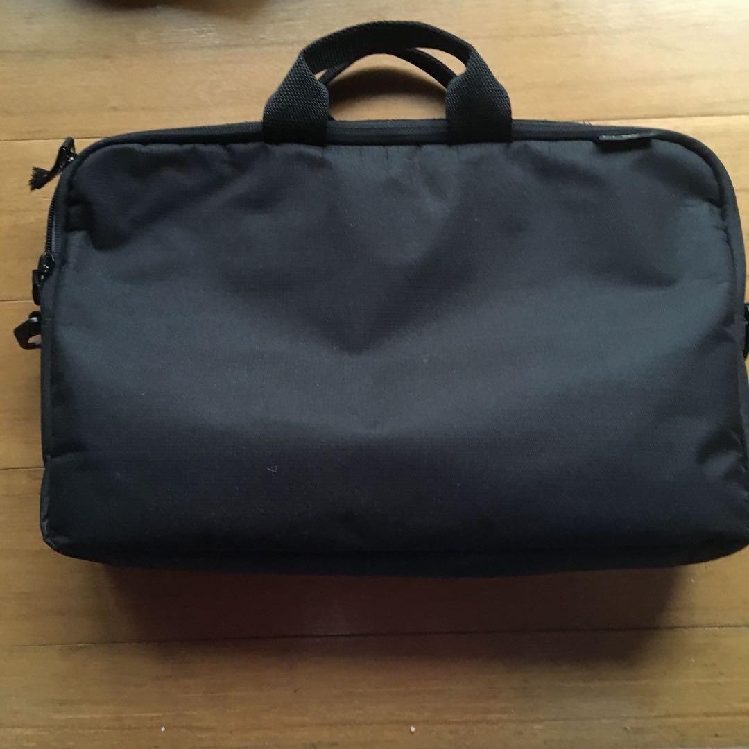 EPSON EB-1785W プロジェクター本体