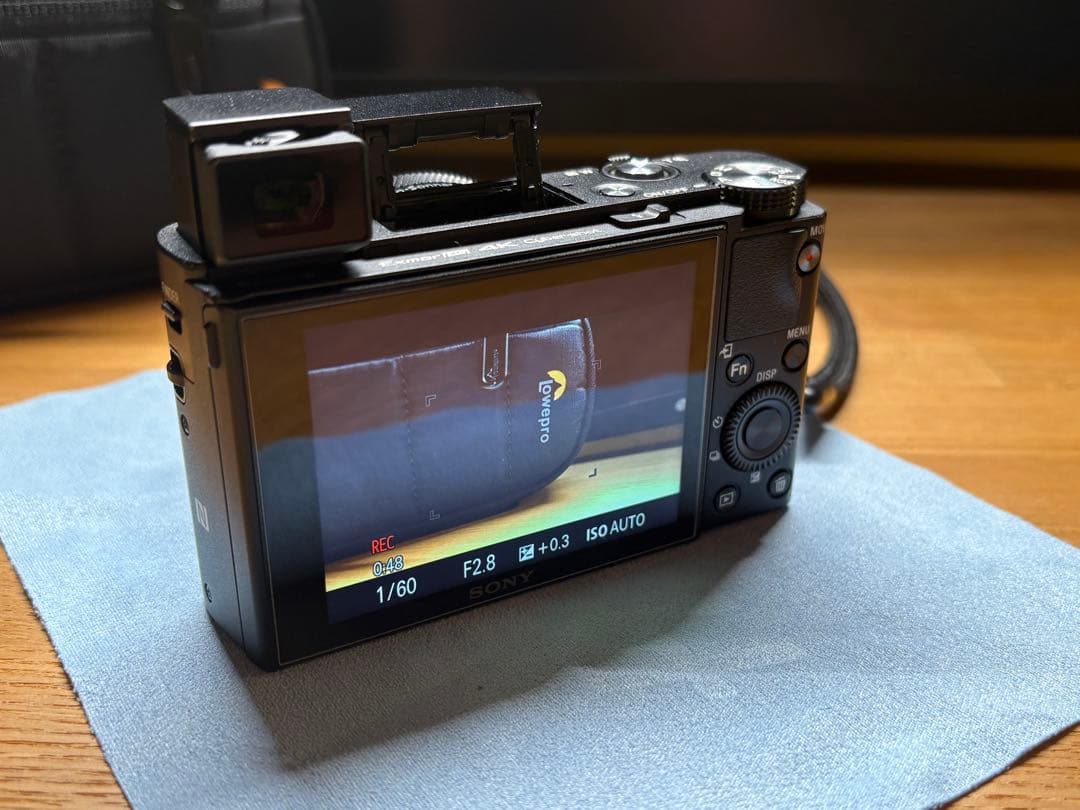 SONY Cyber−Shot RX DSC-RX100M6