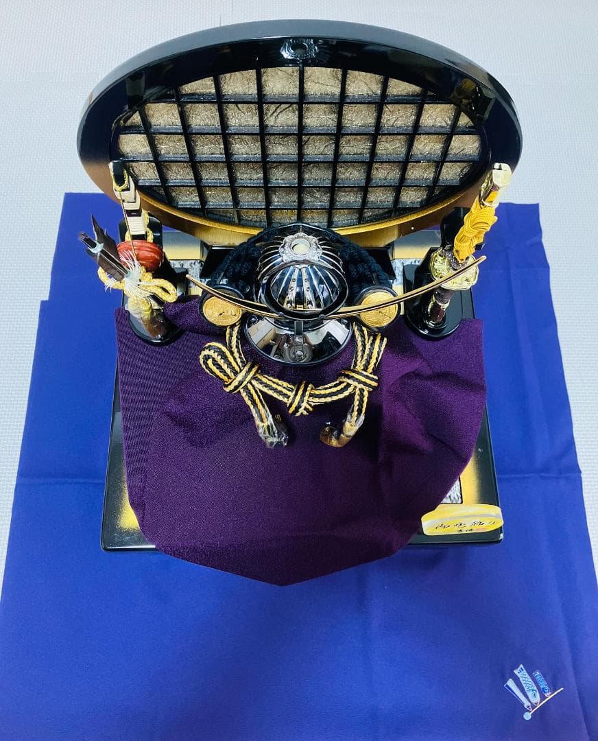 ⭐️大幅値下げ⭐️美品【五月人形】吉徳　黒絲縅 上杉謙信公 兜5号収納箱飾り