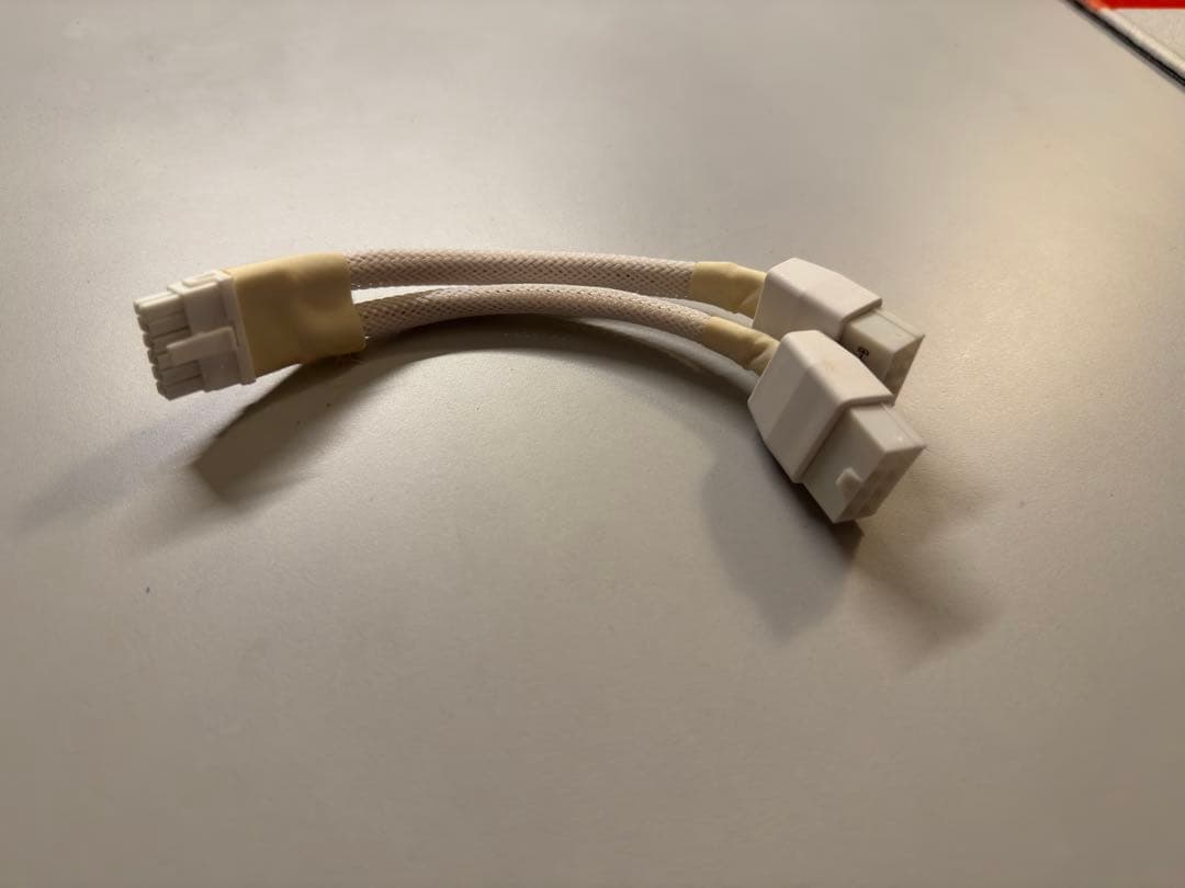 MSI GeForce RTX 4070 Ti Super ホワイト