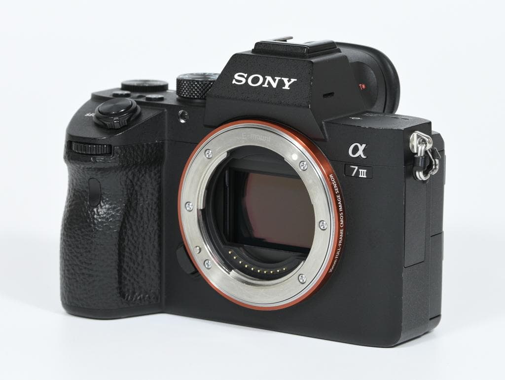 【美品】 ソニー　SONY α7 III ILCE-7M3 ボディ