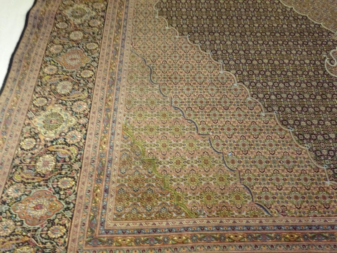 ペルシャ絨毯　タブリーズ産　ウール　500×346　トルコ絨毯　シルク100％