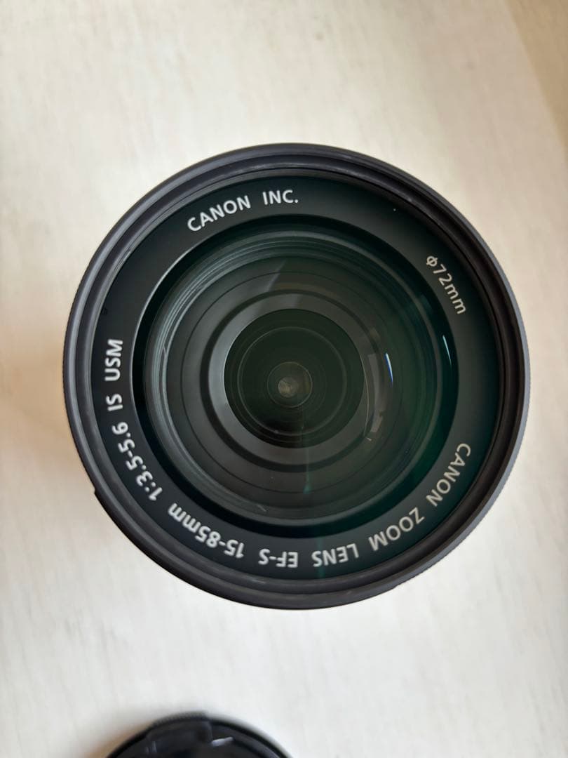 Canon EF-S 15-85mm ズームレンズ　び美品