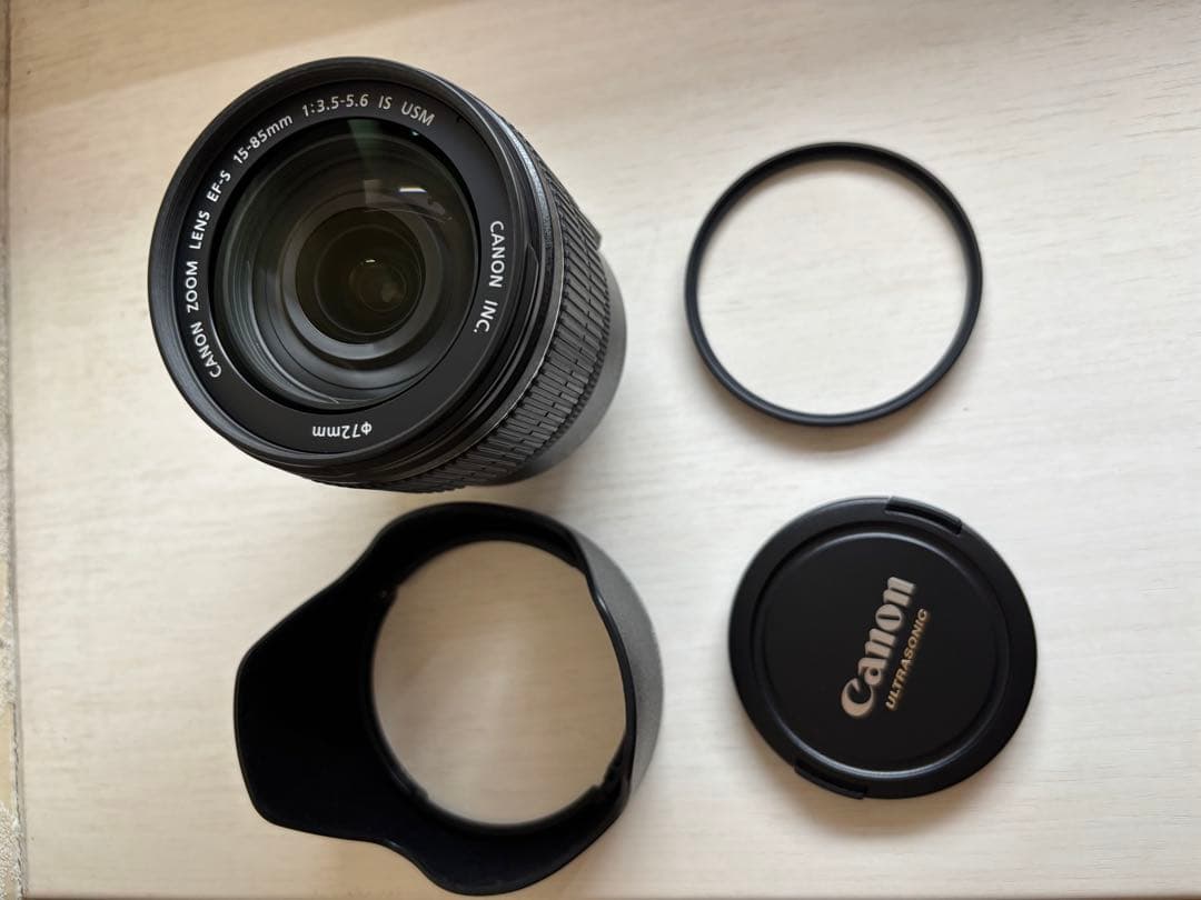 Canon EF-S 15-85mm ズームレンズ　び美品