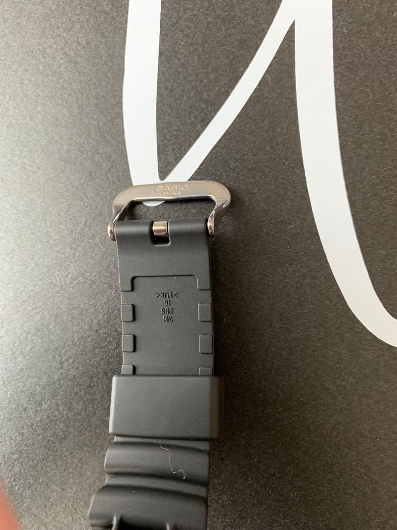 【新品・未使用】定価3万円 G-SHOCK AWG-M100 電波ソーラー