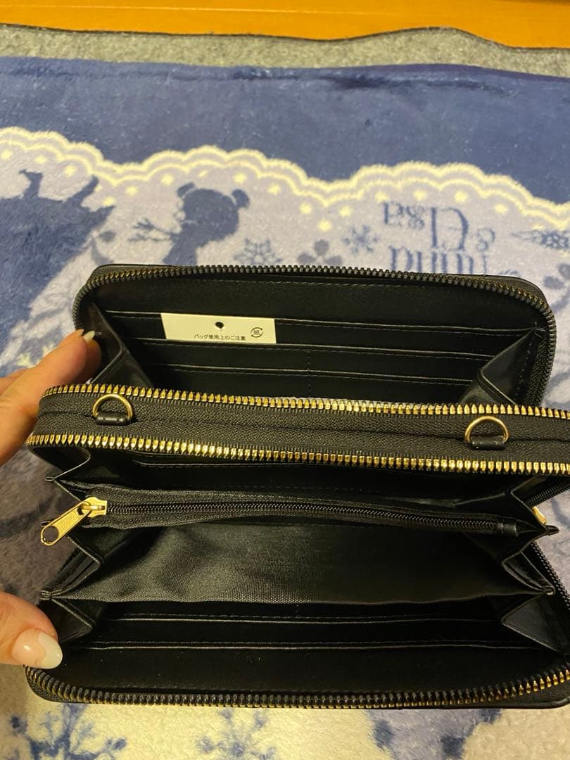 新品未使用】菊の御紋入り　お財布ショルダー