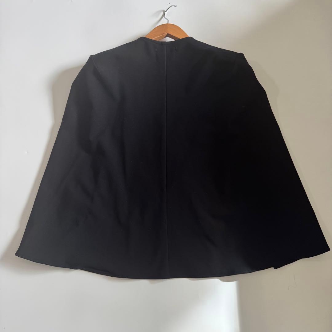 極美品　エリー　ELLIE　ケープジャケット　ブラック　テーラードジャケット