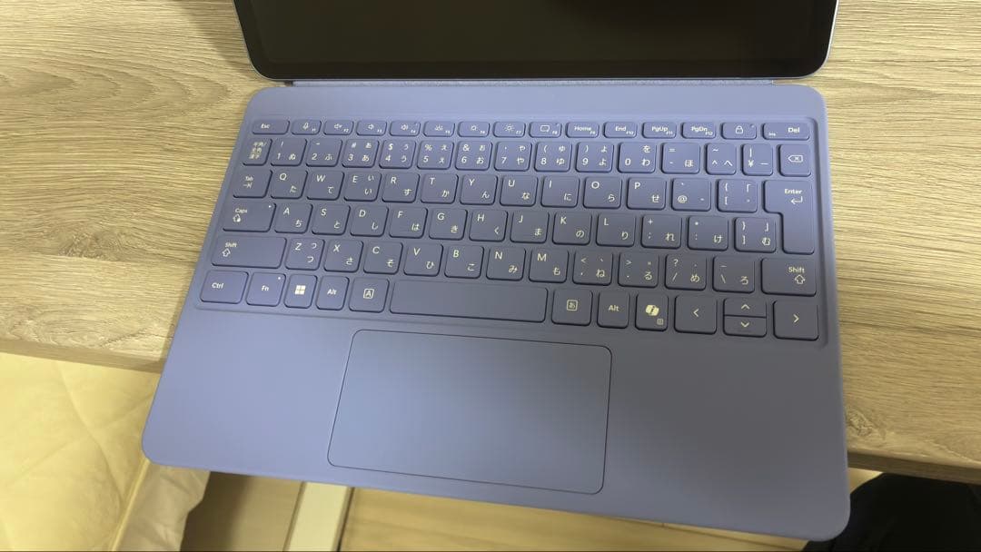 ［ほぼ新品］surfacePro12インチ本体と純正キーボード(バイオレット)