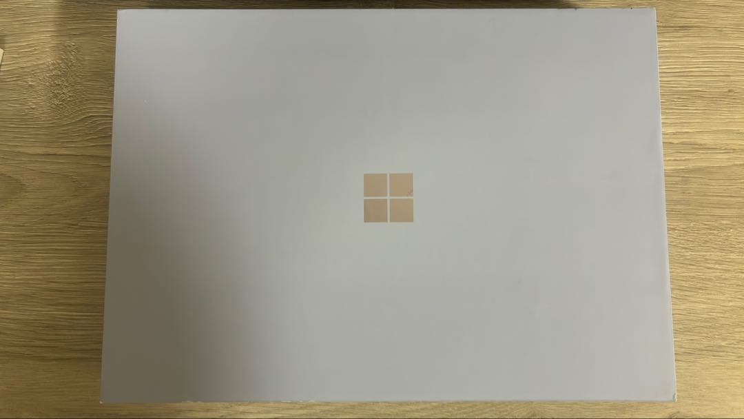 ［ほぼ新品］surfacePro12インチ本体と純正キーボード(バイオレット)