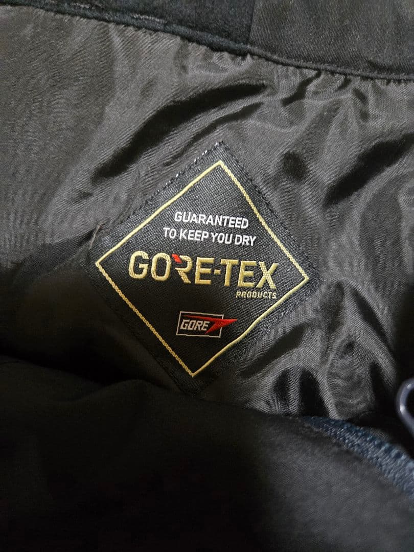 ロキシー　ゴアテックス　ROXY スノーボードパンツ　GORE-TEX