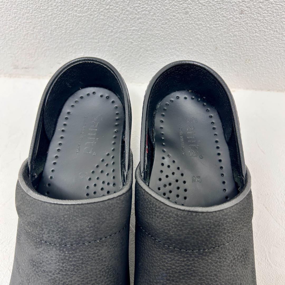 ✨極美品✨ 【Sanita】プロフェッショナル クロッグサンダル ブラック 37