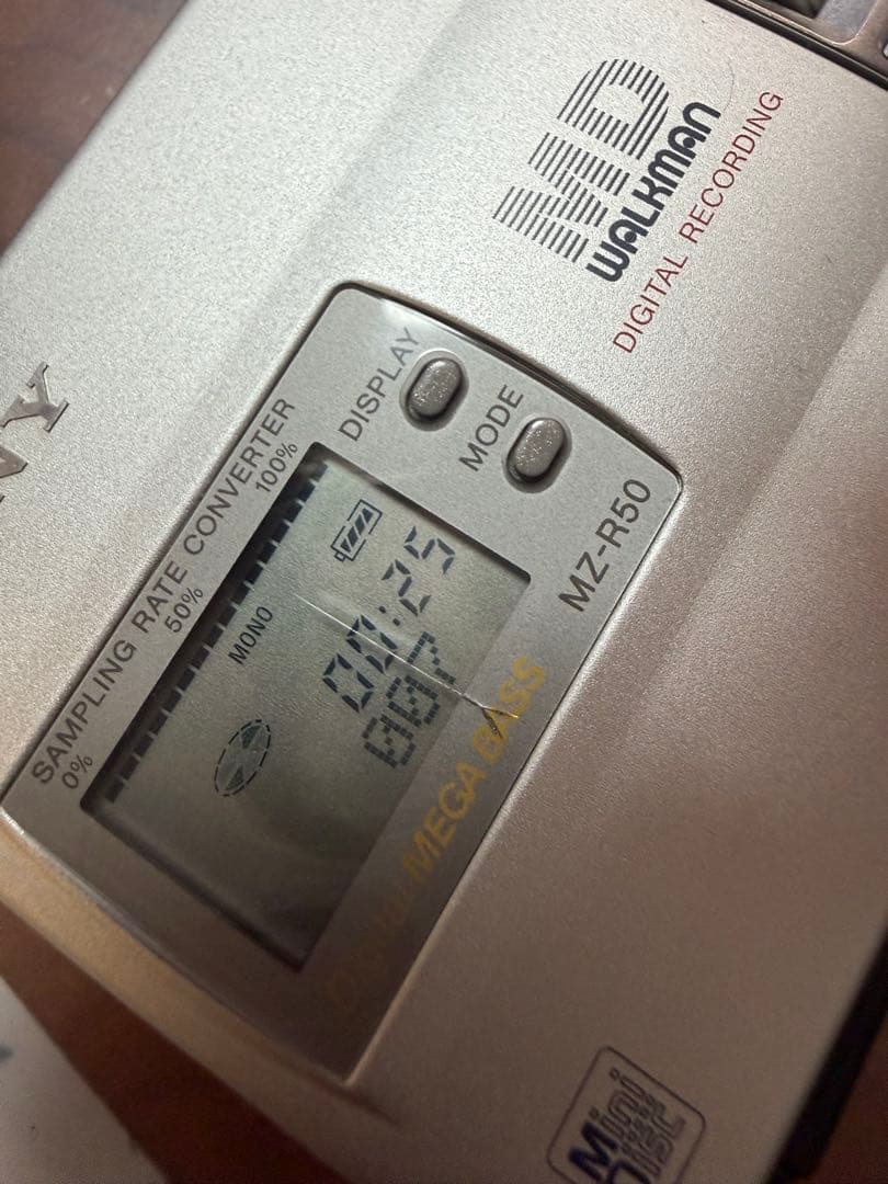 動作品】SONY ポータブルMDプレーヤー MZ-R50 AVケーブル　イヤホン