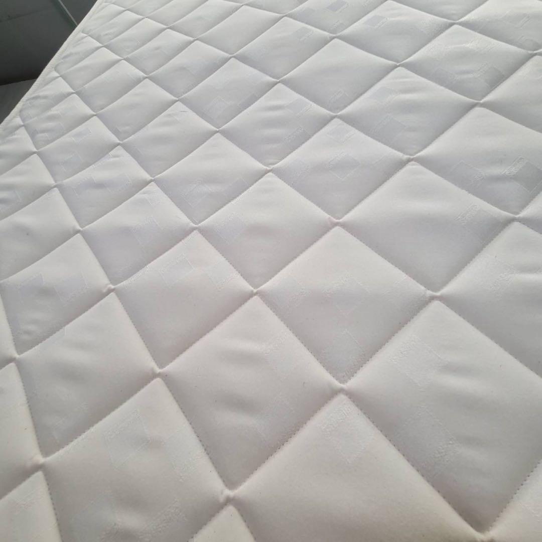 【送料込】カッシーナ・イクシスー マットレス　①