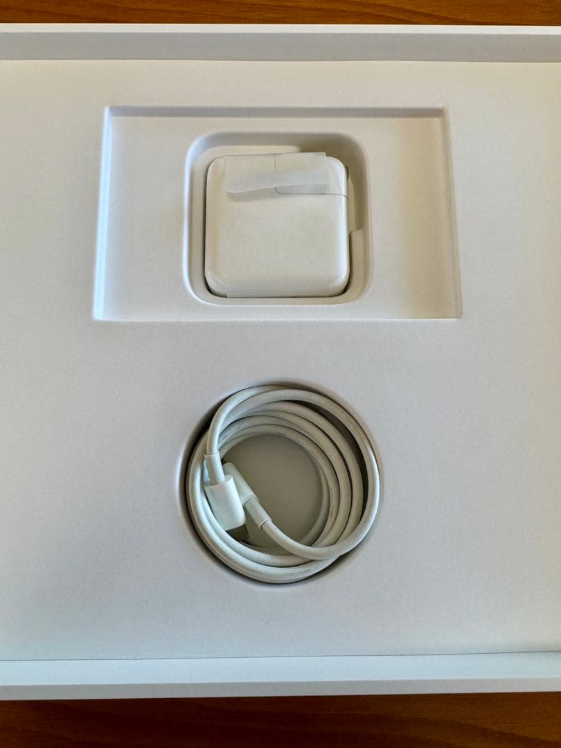 m*n様 【極美品,バッテリー100％,US配列】M1 MacBook Air