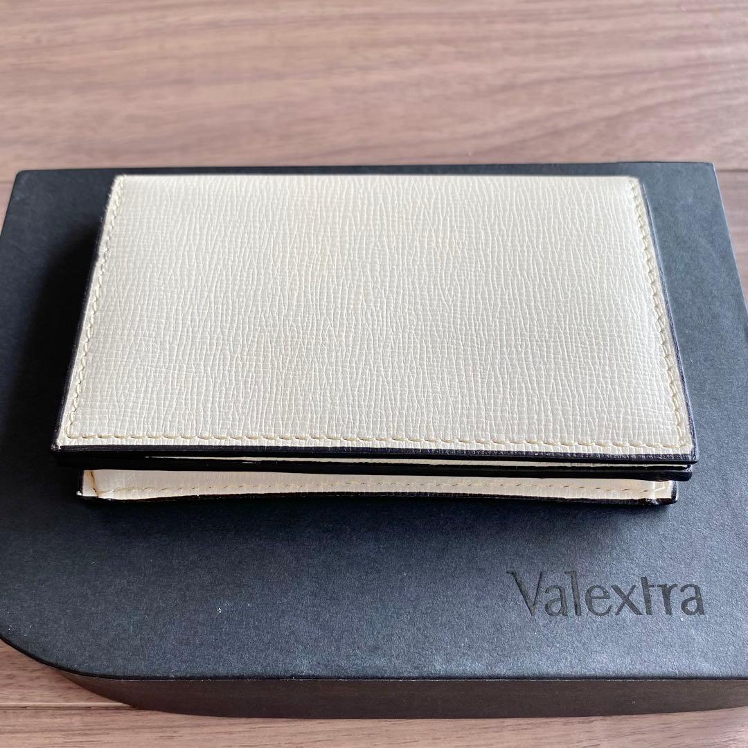 美品 Valextra ヴァレクストラ カードケース 名刺入れ ホワイト レザー