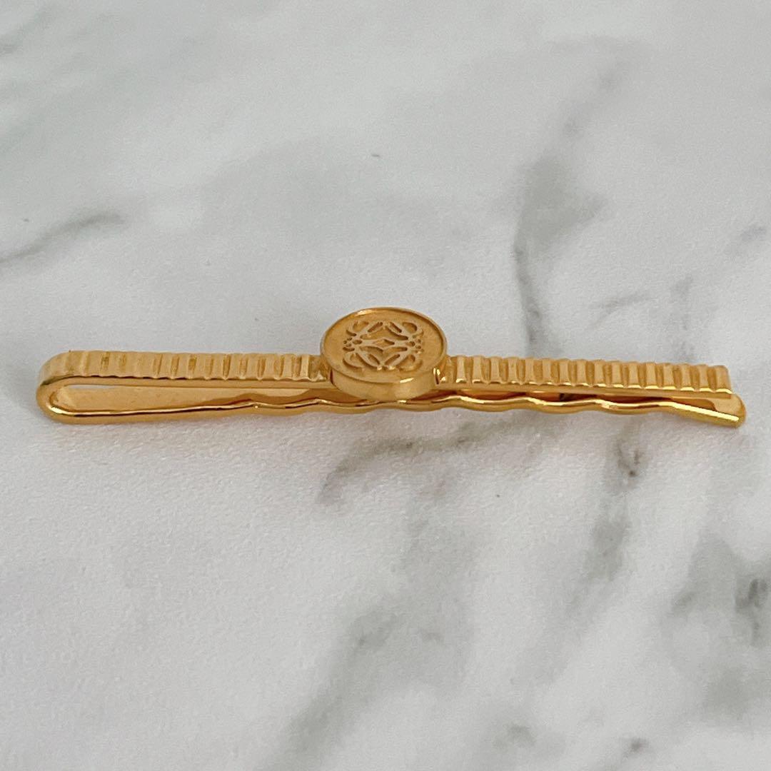 未使用級✨ロエベ アナグラム ネクタイピン スペイン製 センターサークル