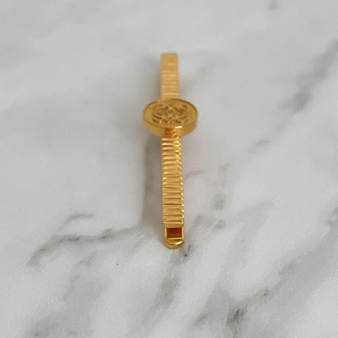 未使用級✨ロエベ アナグラム ネクタイピン スペイン製 センターサークル