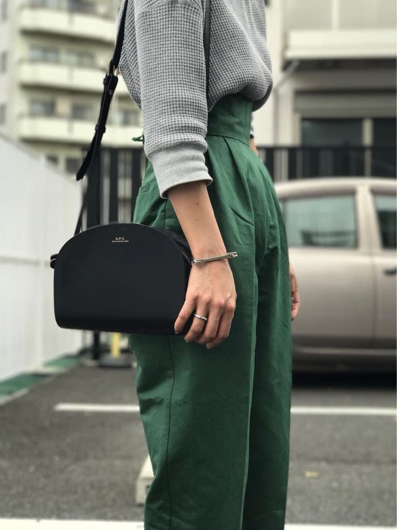 フミカウチダ FUMIKA_UCHIDA D snap バングル