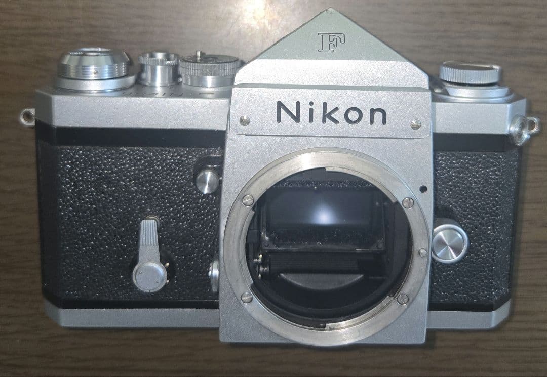Nikon F 一眼レフカメラ