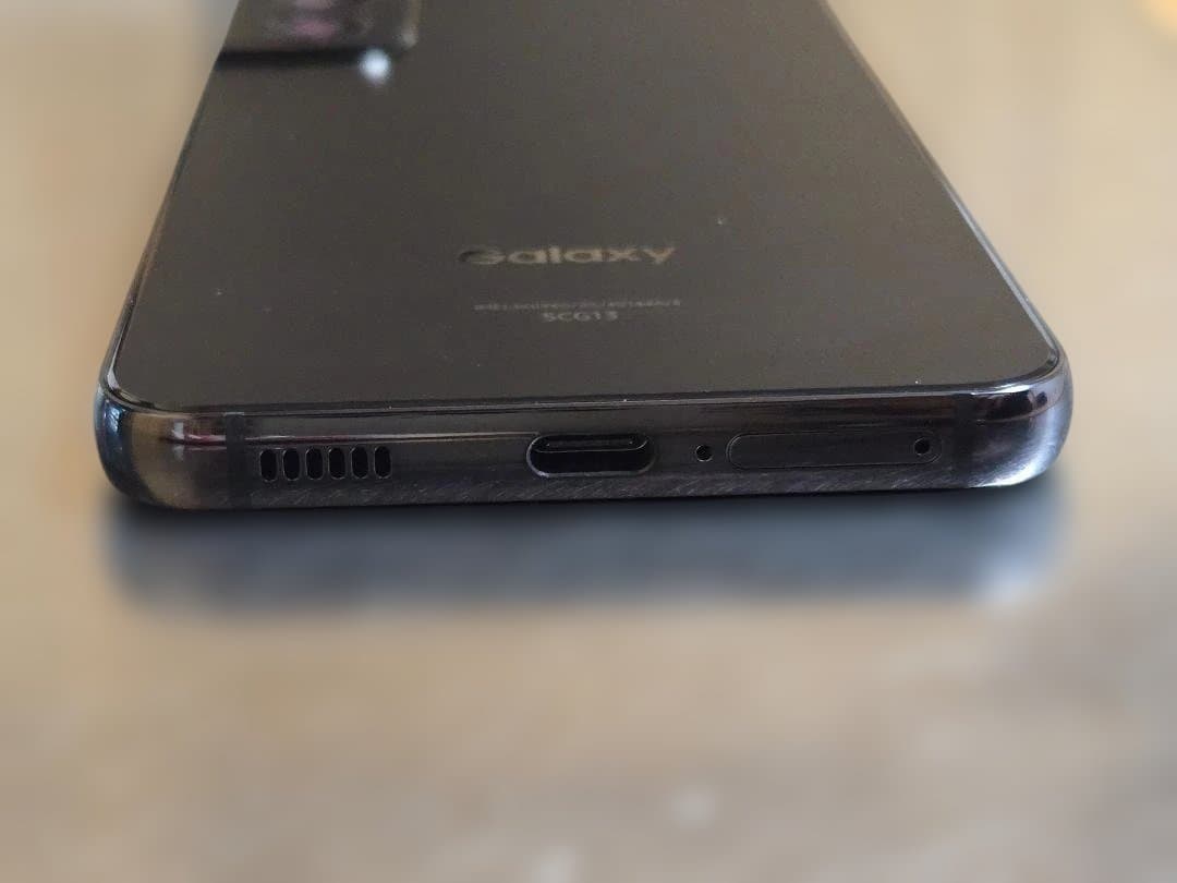 Galaxy S22 SCG13 ファントム ブラック