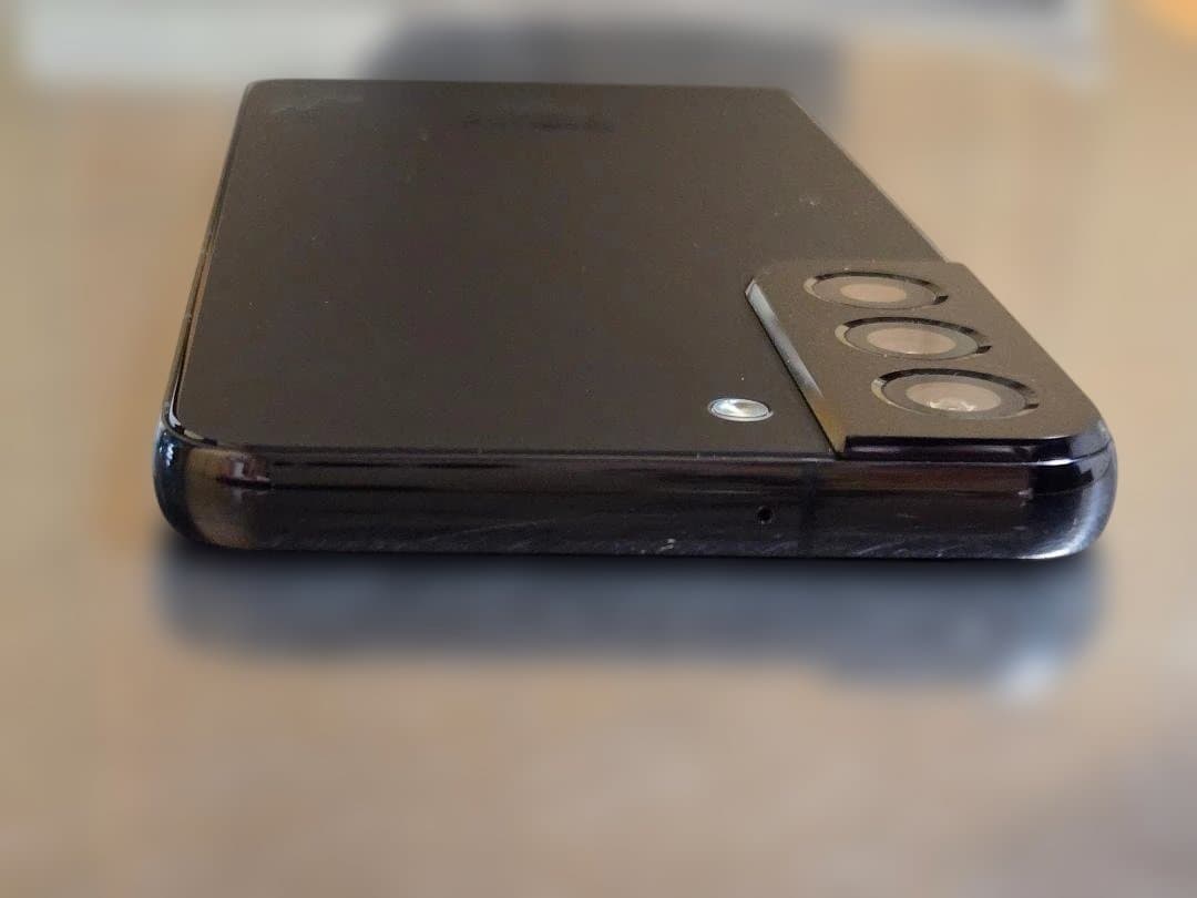 Galaxy S22 SCG13 ファントム ブラック