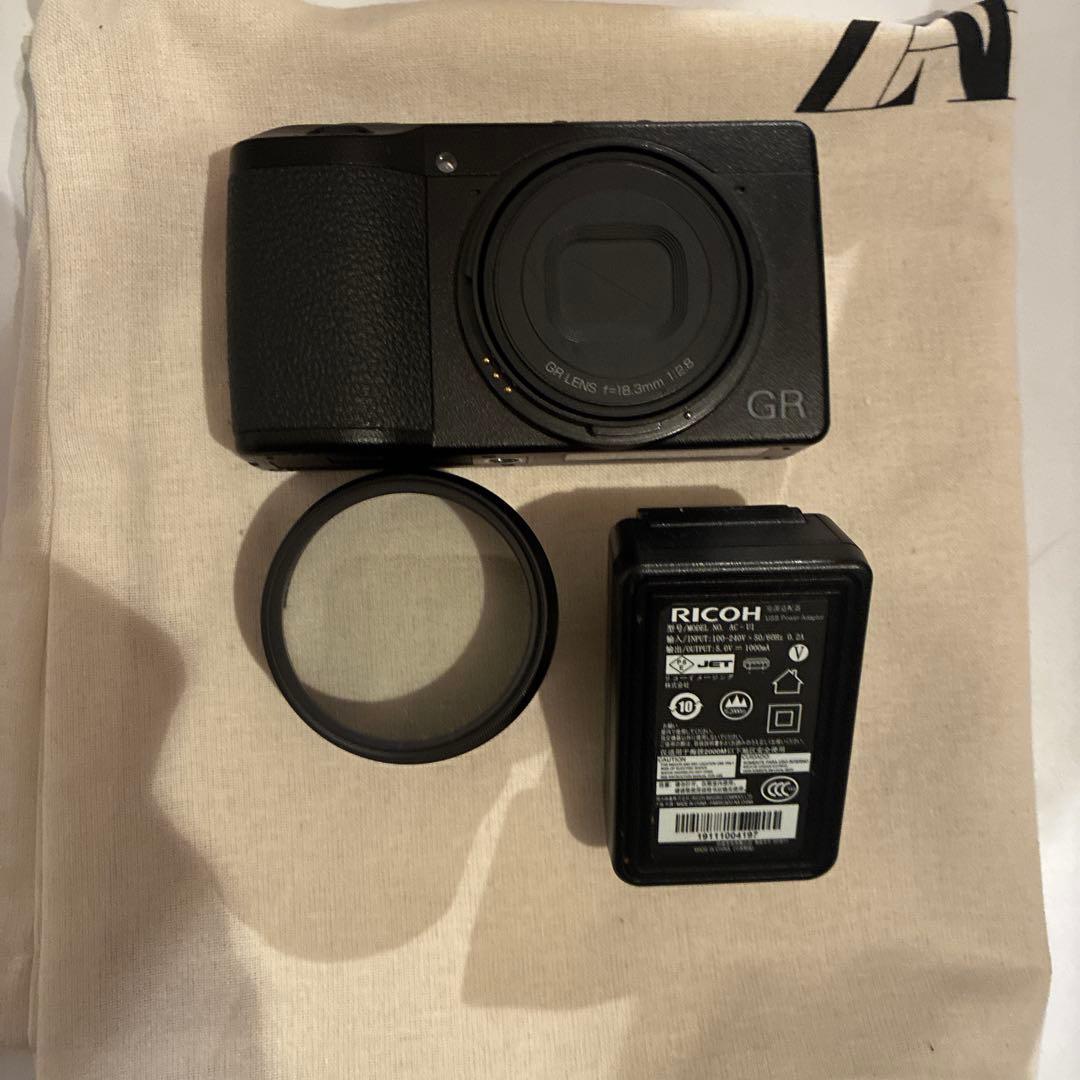 RICOH GRⅢコンパクトデジタルカメラ