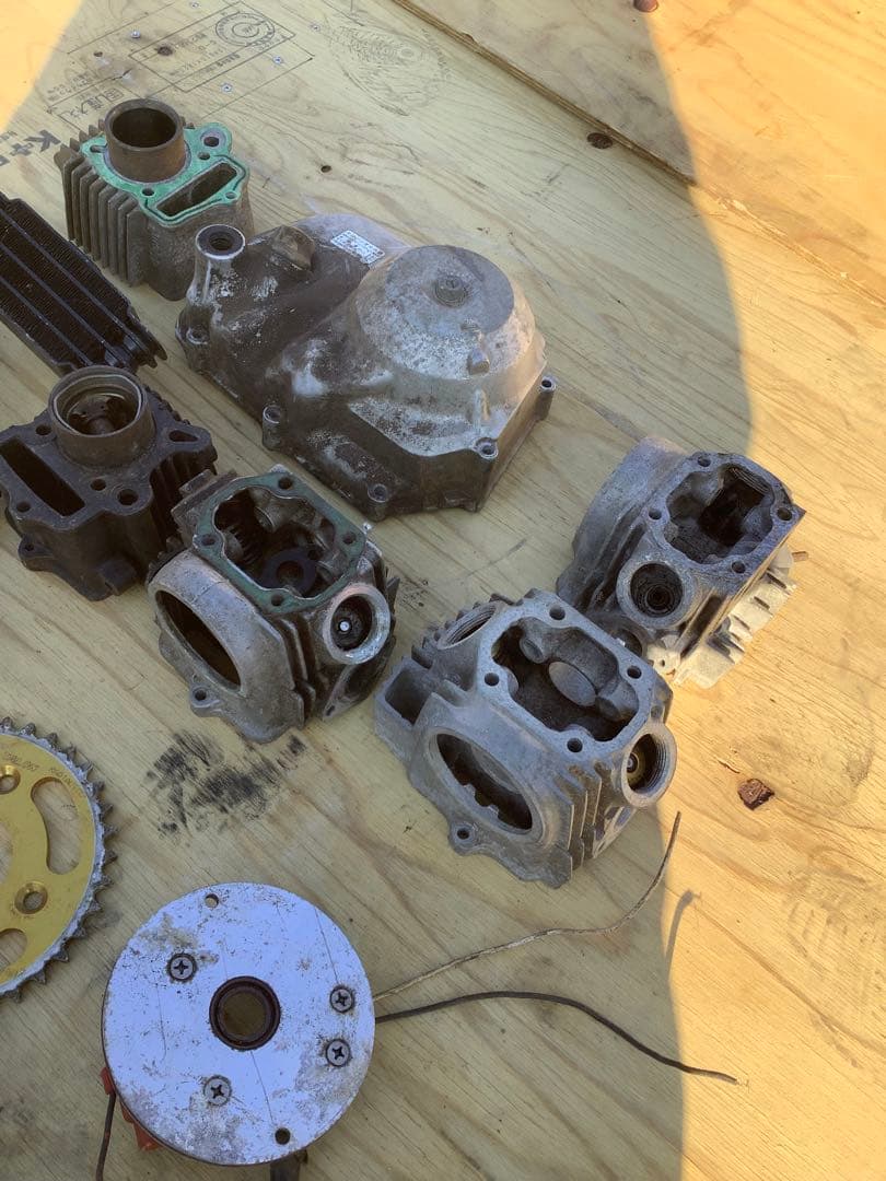 CRF50 エンジン　AE03E モンキー　JAZZ カブ