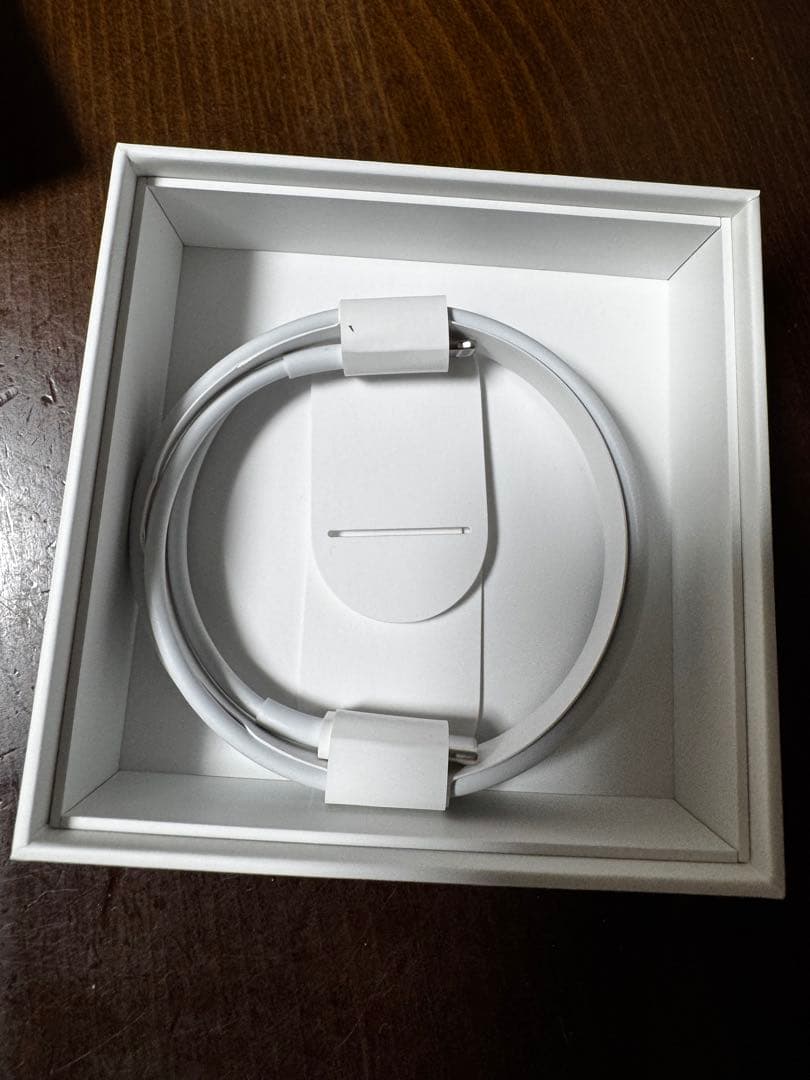 AirPods 3世代　エアポッズ