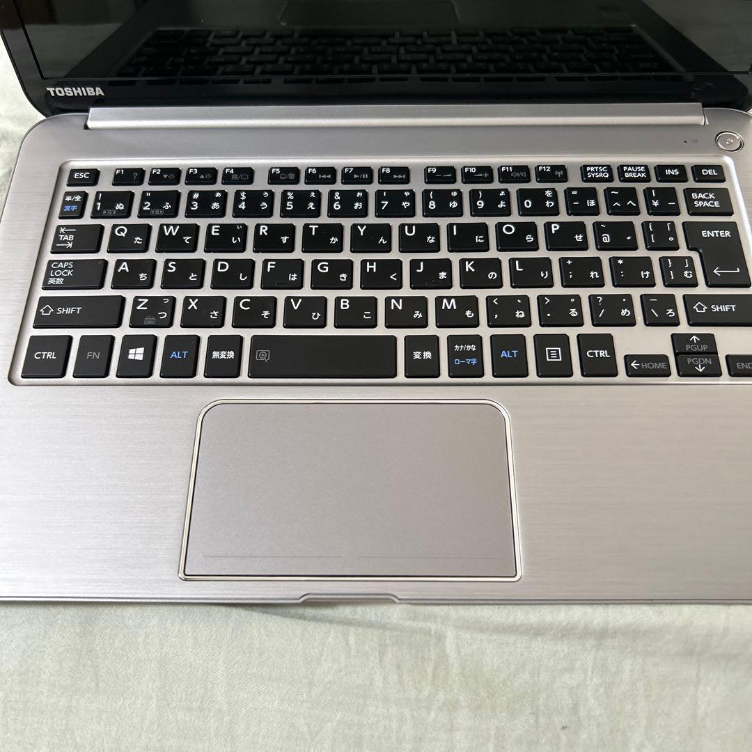 東芝 dynabook PV63427KNXS SSD