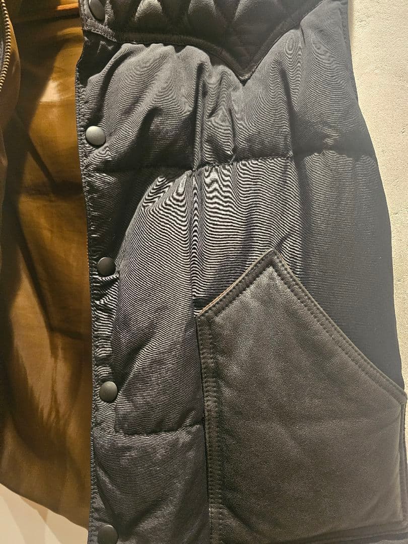 SKULL　FLIGHT　キルティングダウンベスト　ライダース　アメカジ