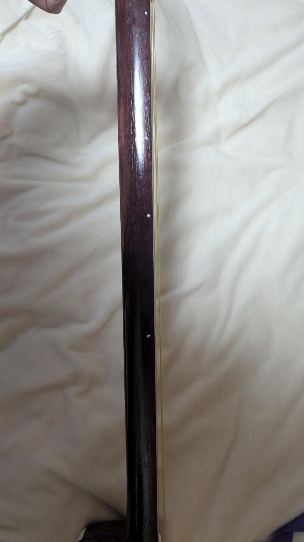 高品質の三味線と付属品