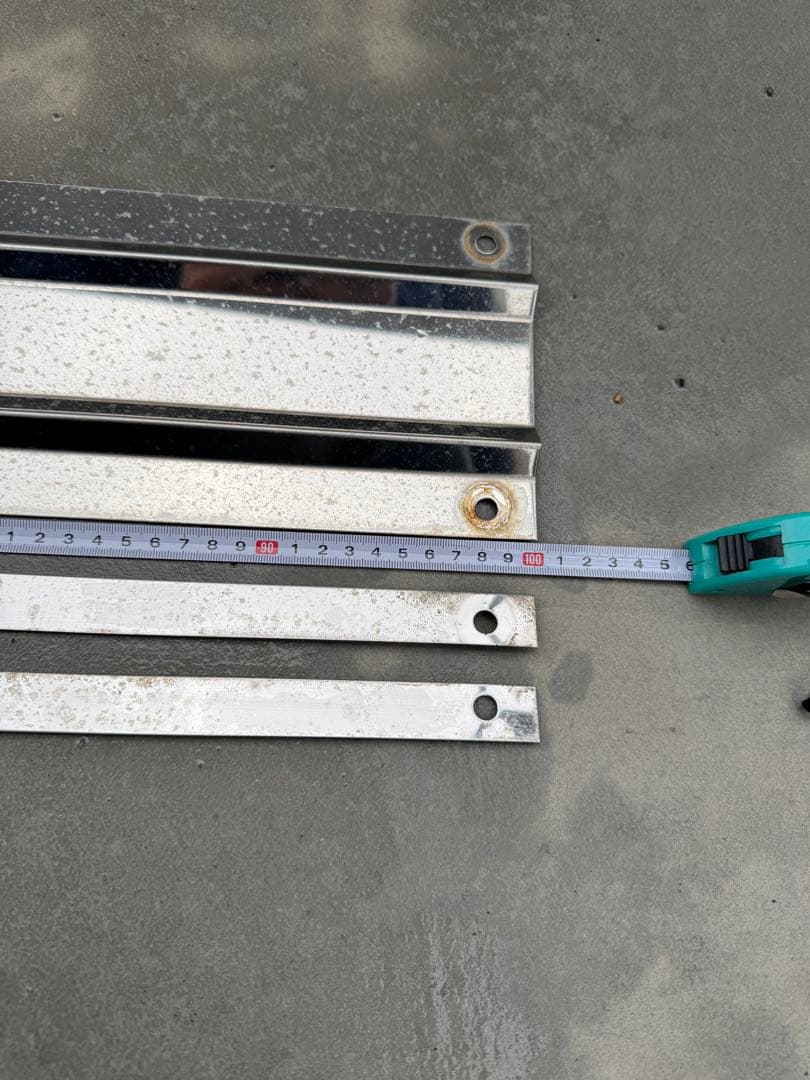 トラック 泥除けステンレス　3枚セット　2山　裏板、ステンレスネジ付き