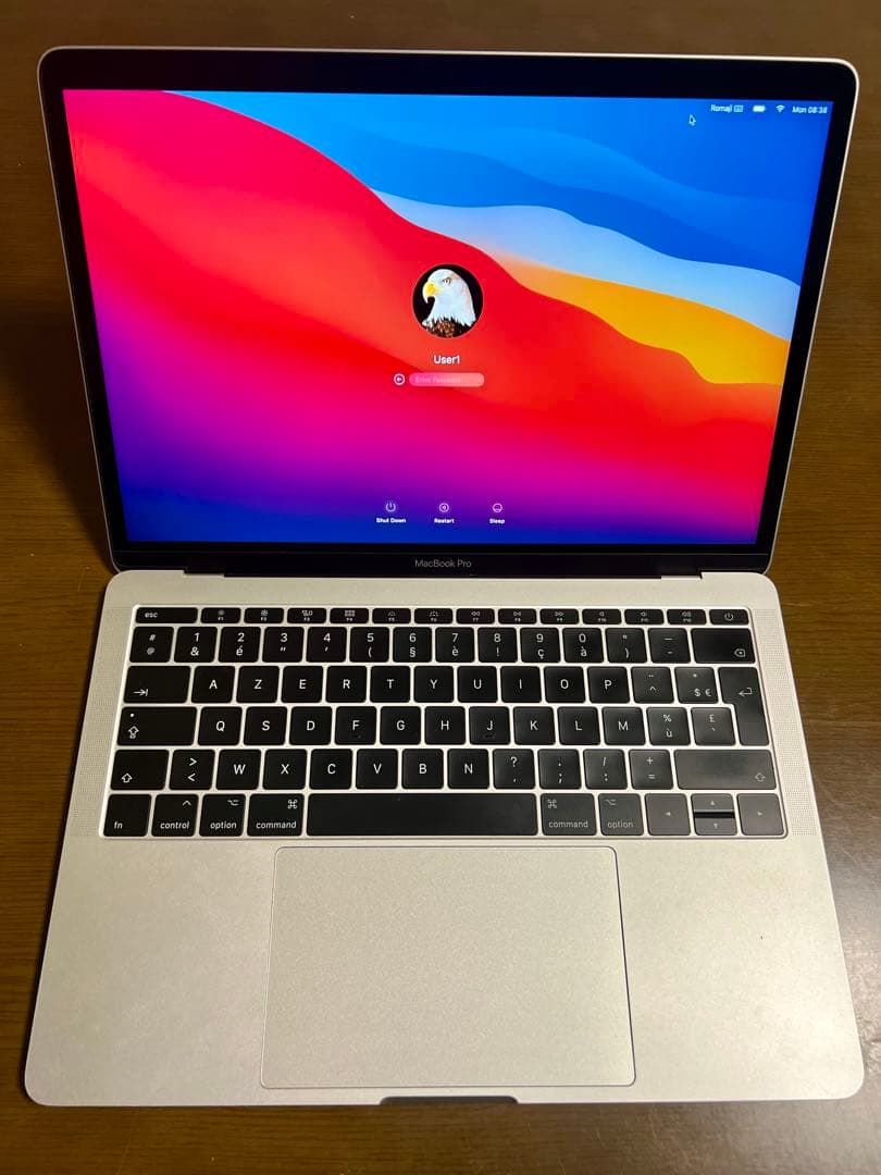 海外キーボードのApple MacBook Pro 13インチ (2017)