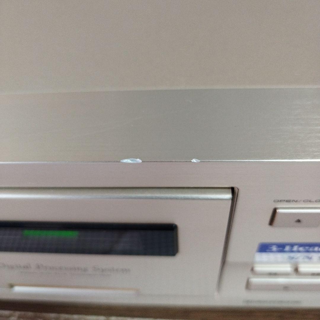 パイオニアＴ−Ｄ７カセットデッキ デジタル・プロセシング　3ヘッドシステム