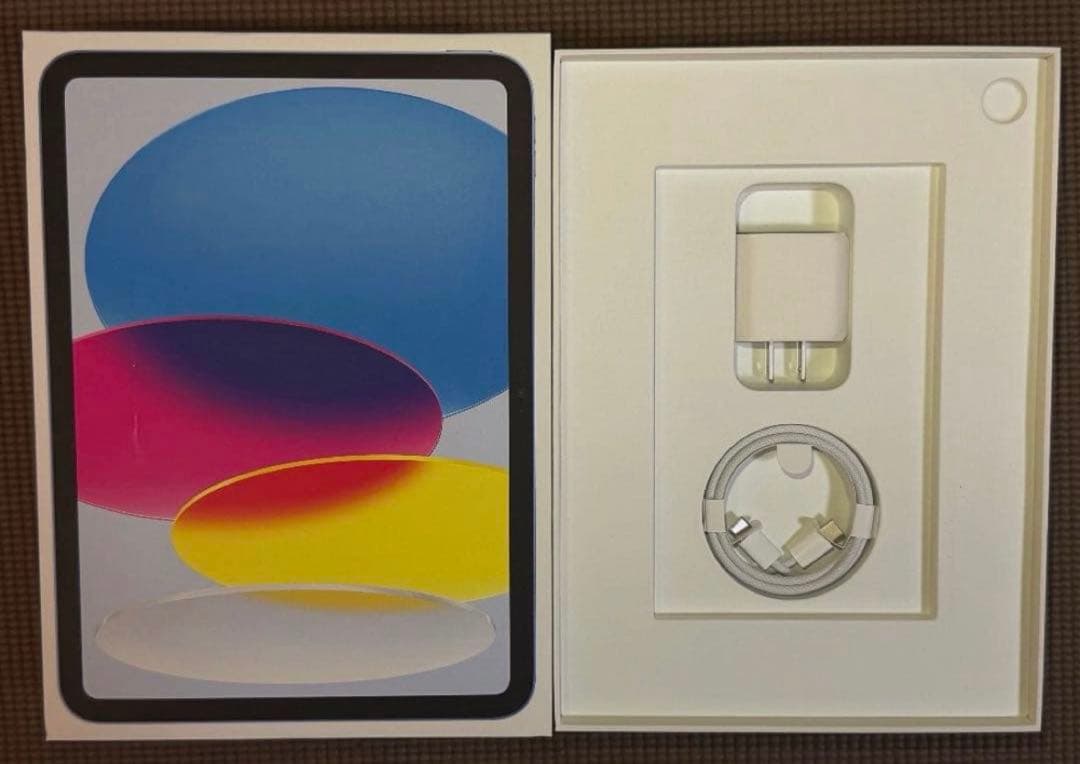 【美品】iPad 第10世代 10.9インチ 64GB ブルー　箱・付属品つき