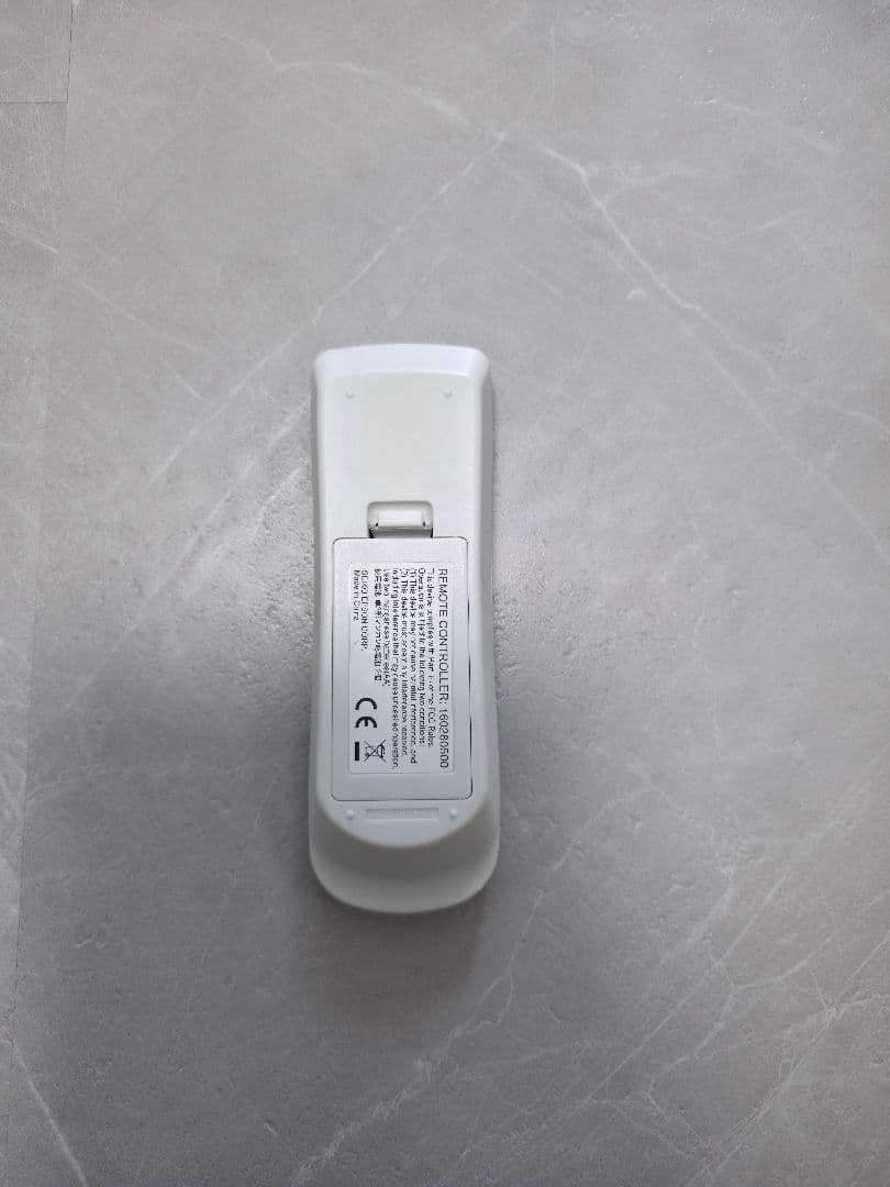 EPSON EH-TW5200 本体+リモコンのみ 電源ケーブル無し