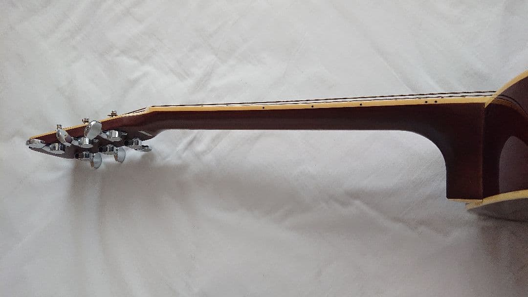 【Morris アコースティックギター MF-207】 +タカミネハードケース