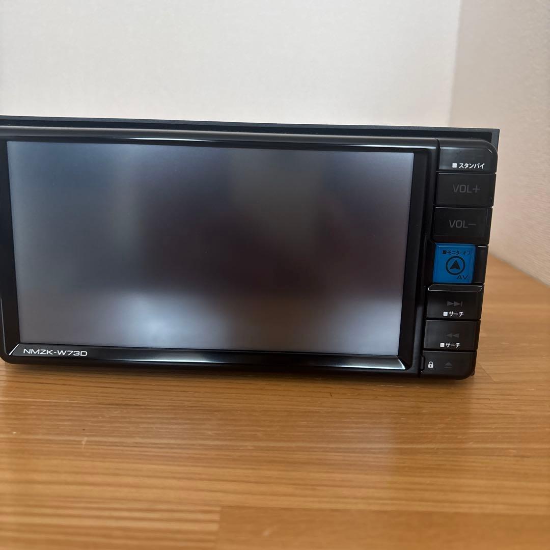 a*様 トヨタ純正ナビ　NMZK-W73D
